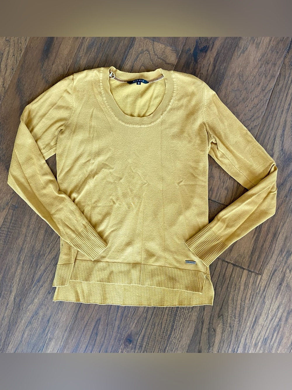 Mustard Yellow/Gold Sweater